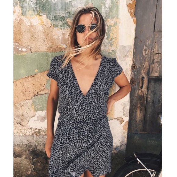 Brandy Melville Dresses & Skirts - Brandy Melville Robbie Floral Wrap Dress